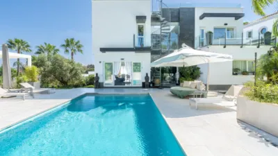 Chalet on Calle Entrelagos, La Cala Golf photo 21