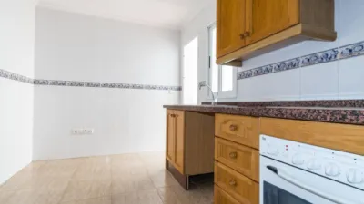 Apartment on Jose Martinez Ruiz-Azorin Street photo 14