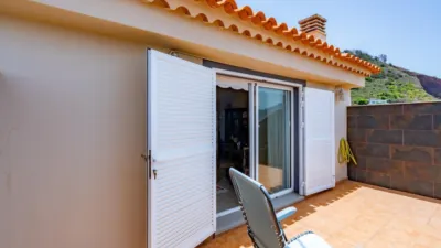 Semi-detached house on Calle Mederos photo 56