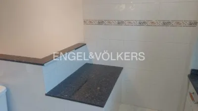 Chalet on Carrer d'en Pere Antoni Torres i Jordi, 5 photo 32