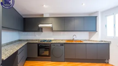 Apartment on Carrer de la Serrería photo 18