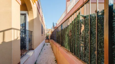 Casa – Torrevieja, Urbanización El Chaparral - Més