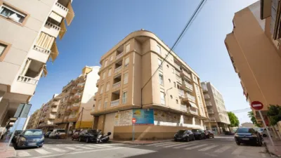 Apartment on Beniajan Street photo 23