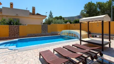 Casa – Orihuela, Urbanización Montepinar - Más