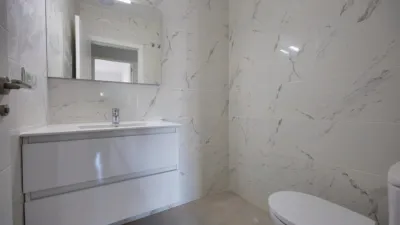 Flat on Carrer de Tomás Villanueva photo 16