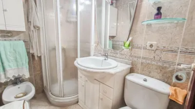 Apartment on Calle de Londres photo 17