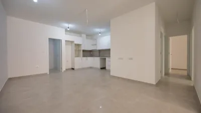 Apartment on Carrer de Tomás Villanueva photo 9