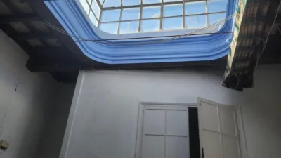 House on Calle Real photo 2