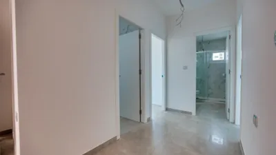 Flat on Carrer de Tomás Villanueva photo 10