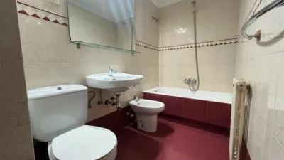 Apartment on Pedro Martínez Artola Street photo 29