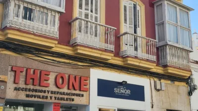 House on Calle Real photo 16