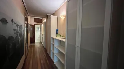 Apartment on Pedro Martínez Artola Street photo 27