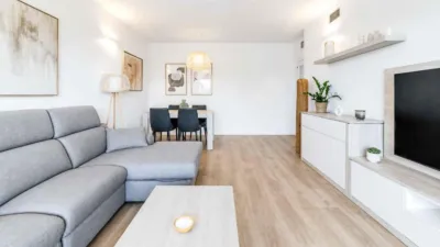 Apartment in La Plana photo 8