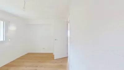Apartment in Simancas photo 9