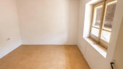 House in the Centre photo 8