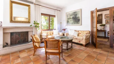 Chalet on Calle de las Cortes Valencianas photo 5