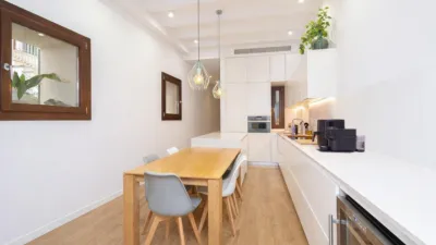 Apartment on Carrer de Can Cavalleria photo 7