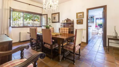 Chalet on Calle de las Cortes Valencianas photo 12