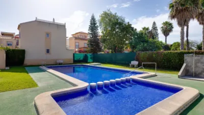 Casa – Torrevieja, Urbanización El Chaparral - Vista 3