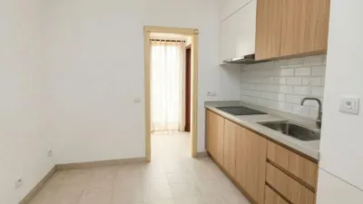 House on S Bernat Calvo Street photo 6