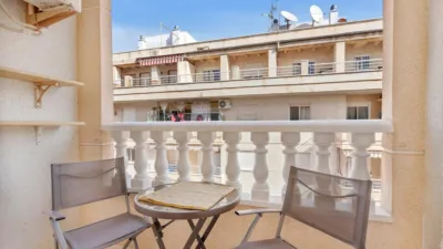 Apartment on Calle de la Loma, 36 photo 2