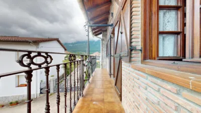 Terraced house in Carretera Lezana photo 16