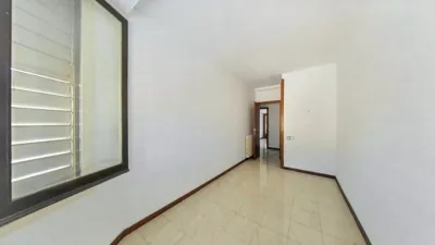 Apartment in Manlleu photo 9