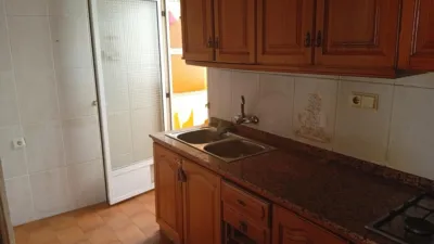 Apartment in Other Areas photo 8