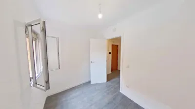 Apartment in San Diego photo 16
