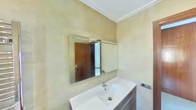 Apartment in Manlleu photo 34