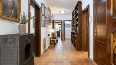 Chalet on Calle de las Cortes Valencianas photo 71