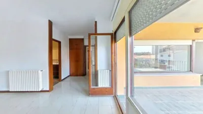 Apartment in Manlleu photo 20