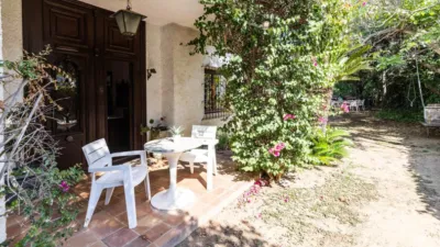 Chalet on Calle de las Cortes Valencianas photo 29