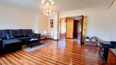 Top-floor apartment in Burtzeña photo 11