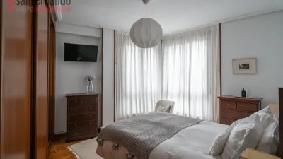 Apartment on Calle de José María Pereda photo 9