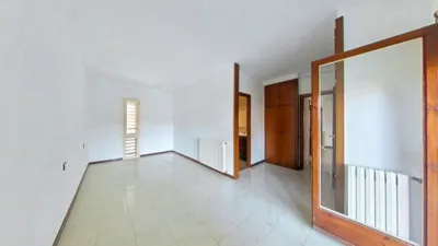 Apartment in Manlleu photo 19