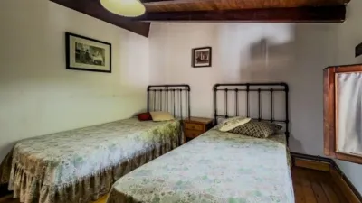 House in Pesaguero photo 21