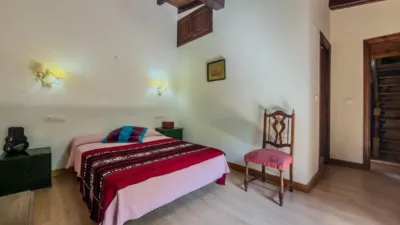 House in Pesaguero photo 47