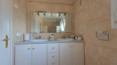 Villa on Carrer de la Vall d'Aran photo 27
