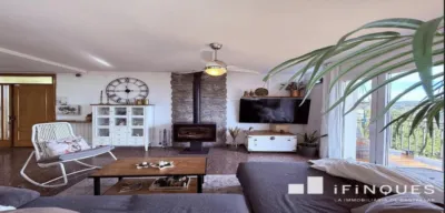 Chalet in Sant Feliu de Llobregat photo 8
