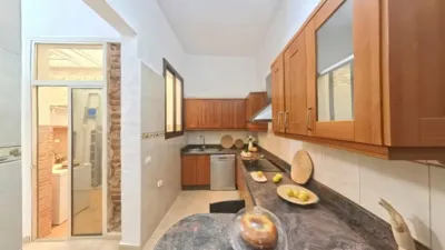 Flat on Calle San Vicente Ferrer, 87 photo 43