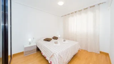 Piso – Torrevieja - Vista 2