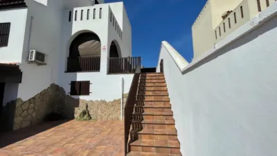 Terraced house in Bonanza photo 2