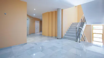 Apartment on San Jacinto Street photo 6