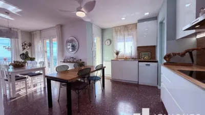 Chalet in Sant Feliu de Llobregat photo 3