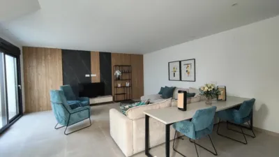 Chalet on Avenida Barcelona photo 26