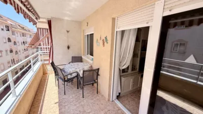Apartment on Calle de la Loma, 13 photo 6