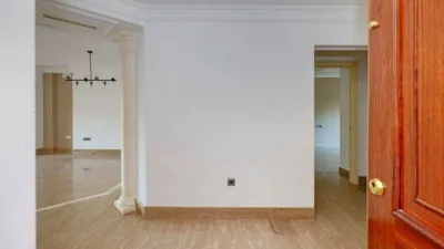 Apartment on Calle Montemenor photo 3