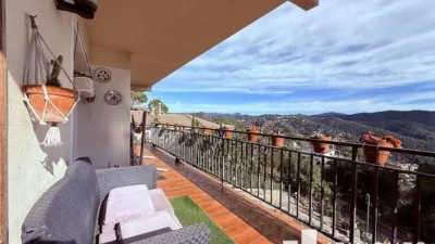 Chalet in Sant Feliu de Llobregat photo 13