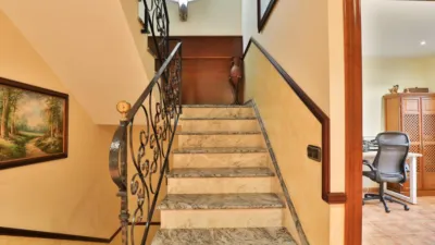 Semi-detached house on Calle Málaga photo 26